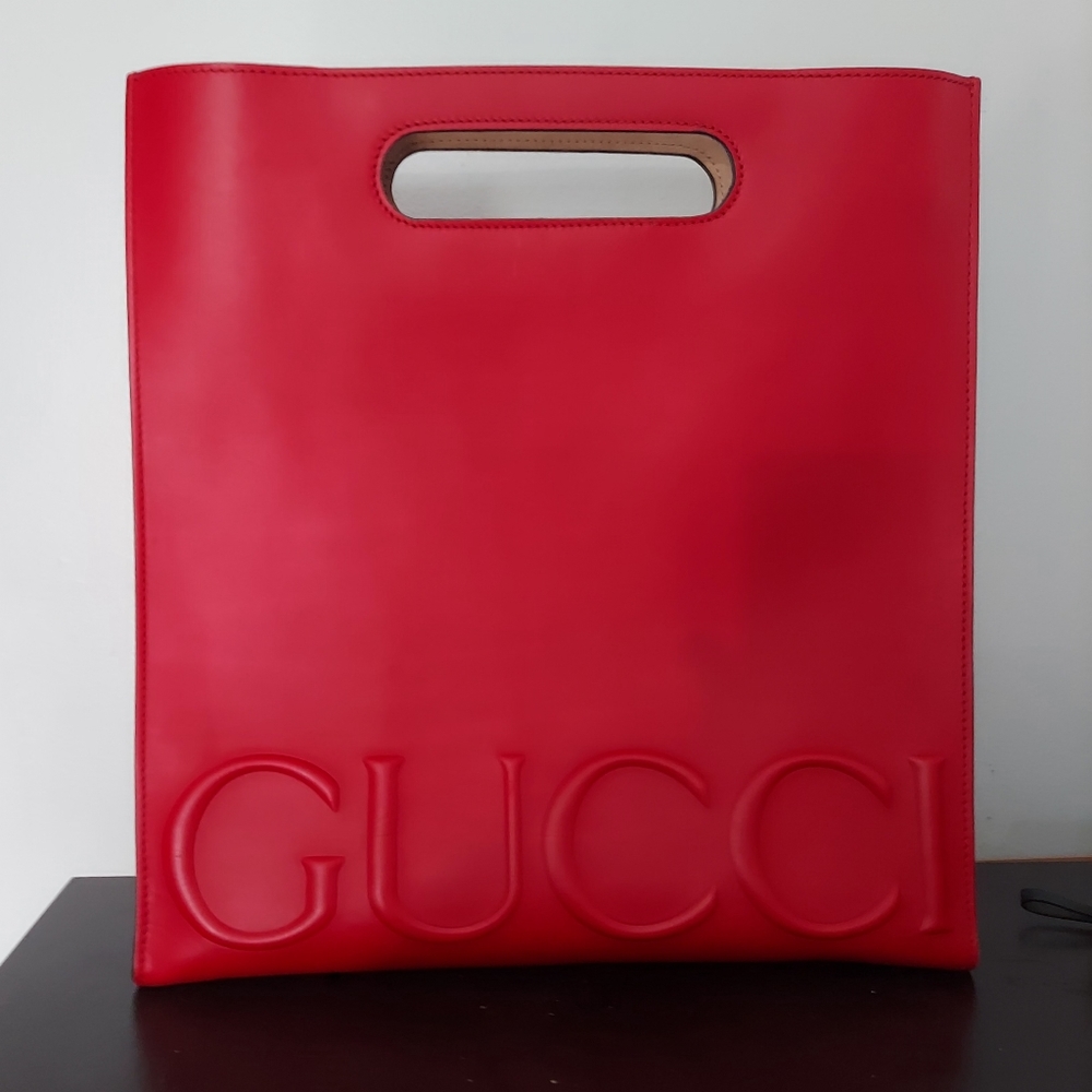 Authentic Gucci tote XL